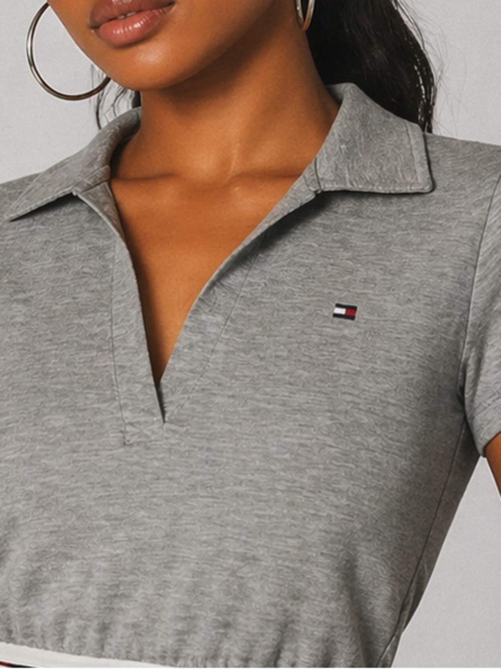 Tommy Hilfiger Retro Y2K Cropped Polo Shirt Women’s Small Gray Slim Logo Top NWT
